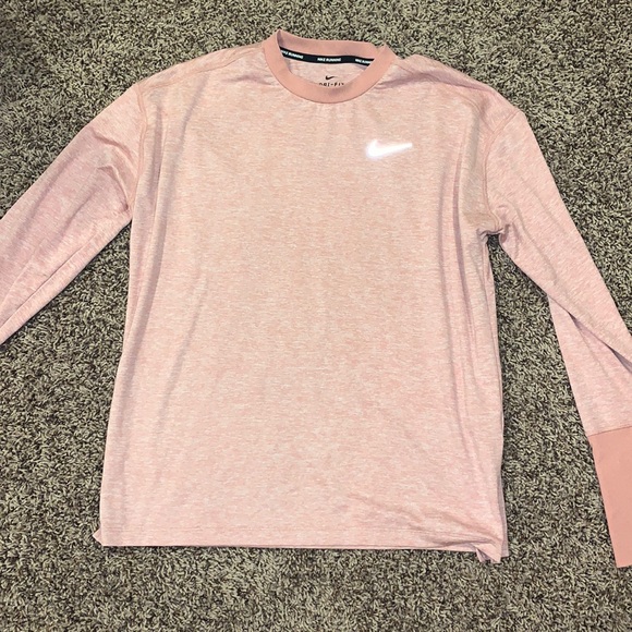 Nike Tops - Nike Long Sleeve shirt